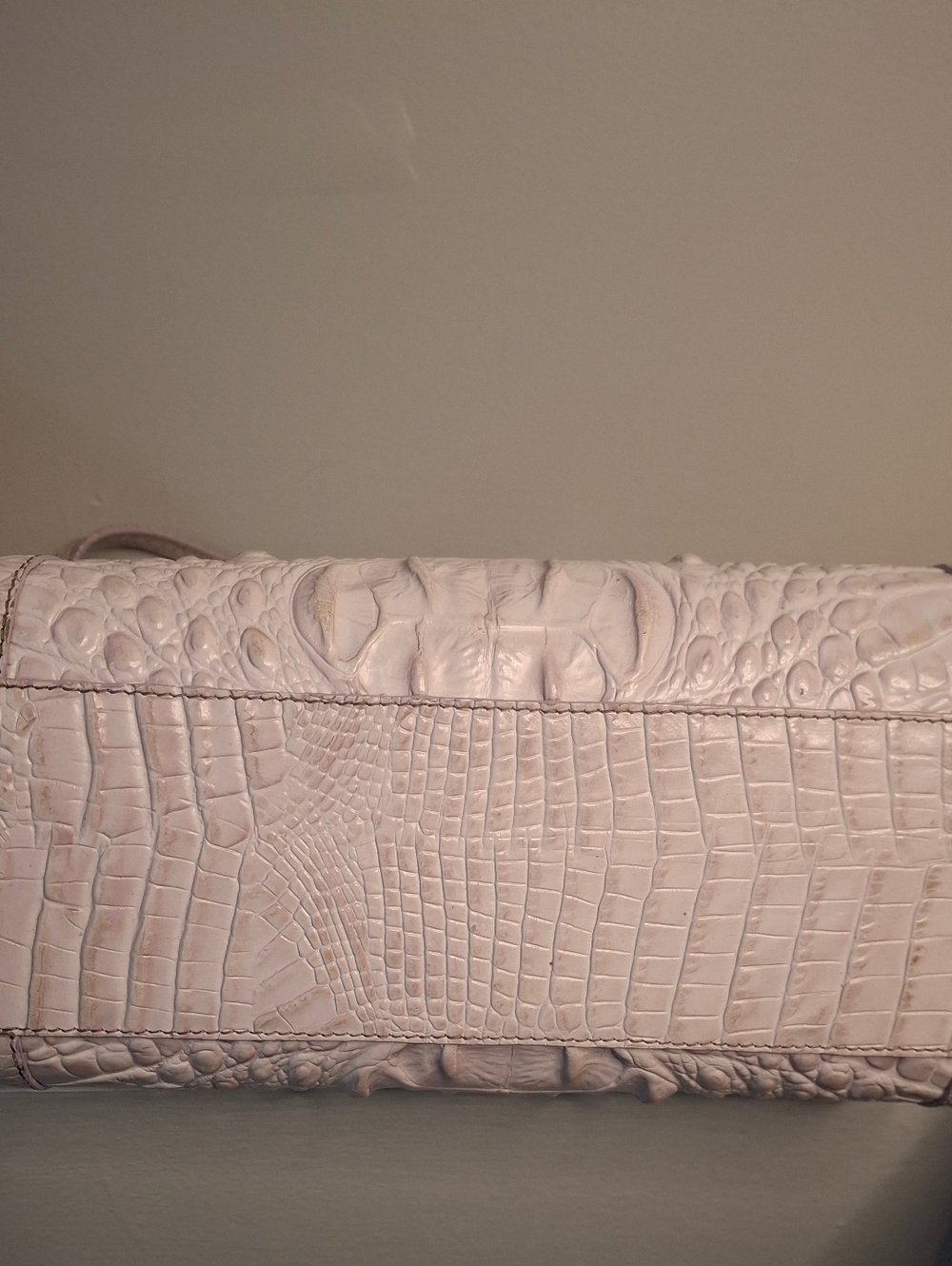 Brahmin Pale Lilac & White Embossed Leather Satchel with Gold Hardware GUC - Picture 3 of 5